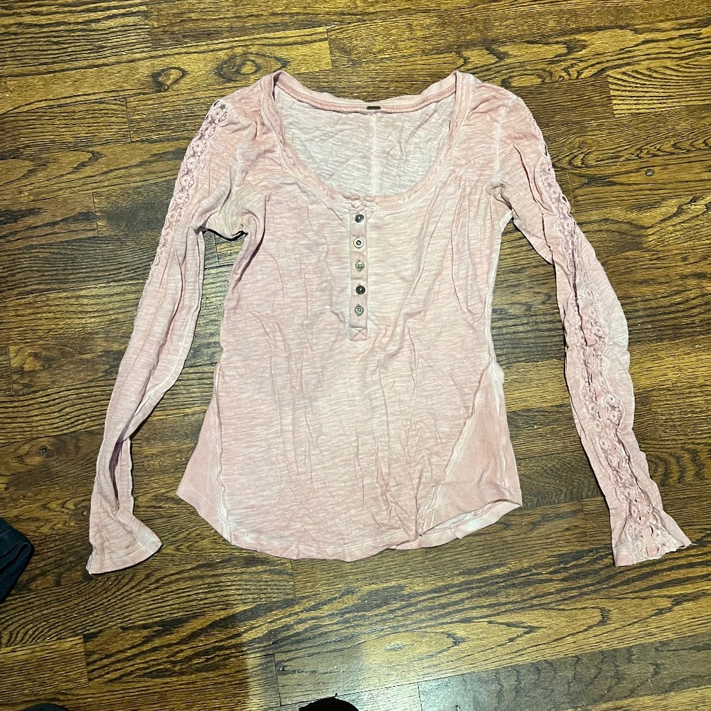 Free People size Medium Rose Pink shirt